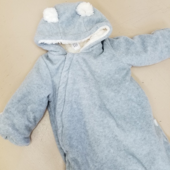 🍼NWOT Baby Gap Fleece Onsie Sack - Picture 2 of 5